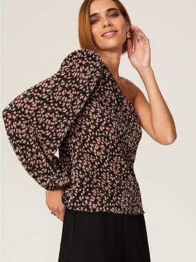 Yael One Shoulder Top